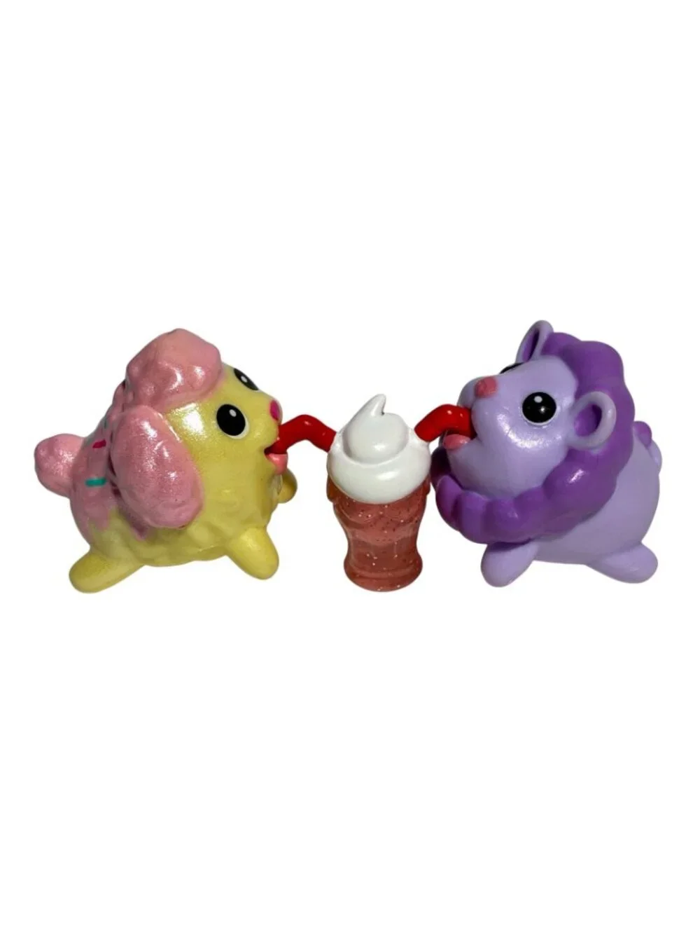 Chubby Puppies Friends Sugar Babies Collector Pack Mini (8) + Accessories (2)